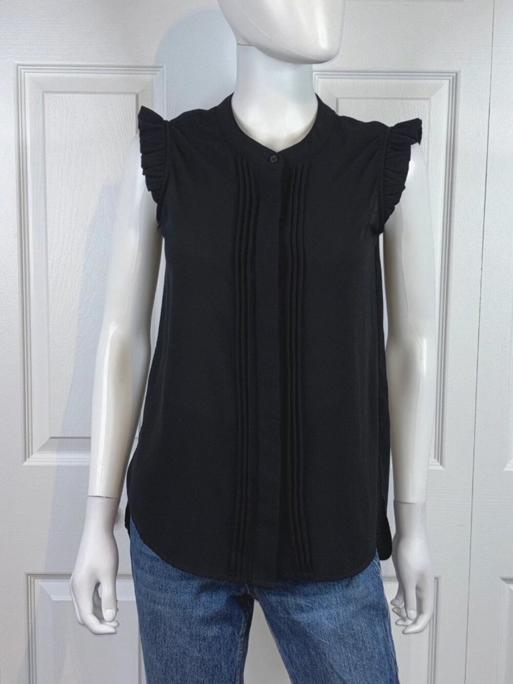ERIN BLAIR women's black sleeveless blouse small